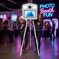 Photomaton avec écran tactile 15,6 pouces en métal pour mariages et fêtes, avec flight case, provenant de fournisseurs