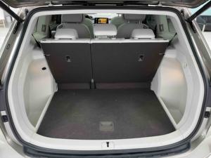 <span class=keywords><strong>Volkswagen</strong></span> Viloran 380TSI Edición Premium <span class=keywords><strong>2022</strong></span> - Product Image 5