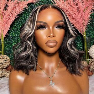 14 Zoll schwarze Bob Perücke mit silbergrauen Highlights Transparente Spitze 5*5 und 13*4 Spitze Echthaar Perücke - Product Image 2