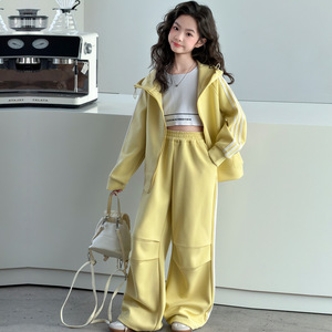 Nuovo Set Sportivo Primaverile e Autunnale 2026 per Ragazze: <span class=keywords><strong>Felpa</strong></span> con Cappuccio Gialla + <span class=keywords><strong>Pantaloni</strong></span>, 2 Pezzi, Abbigliamento Casual - Product Image 1