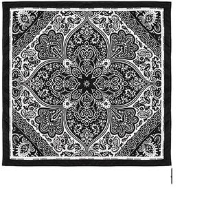 Pañuelo Cuadrado de Poliéster de Secado Rápido con Diseño de Calavera Esqueleto Personalizado de Fabricación OEM para Deportes al Aire Libre - Product Image 3