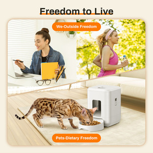 Distributeur de nourriture pour animaux de compagnie avec caméra 720P, double alimentation, distributeur de nourriture pour chat programmable de 2 L pour les soins des animaux pendant les vacances - Product Image 3