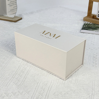 Boîte cadeau magnétique personnalisée de luxe avec emballage rigide pliable, recyclable, gaufrage et laminage mat pour vêtements et chaussures
