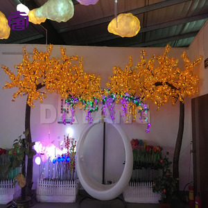 Guirlande lumineuse LED imperméable en forme de feuille d'érable pour l'extérieur, décor paysager féérique pour campus et jardins, en vente - Product Image 4