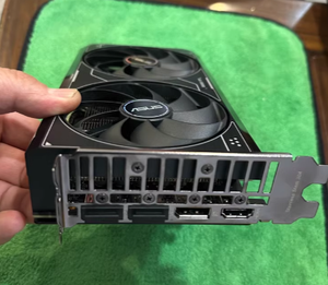 Tarjeta Gráfica Usada para Estación de Trabajo y Escritorio, Dual GeForce RTX 4060 8GB GDDR6 OC Edition, Refrigeración por Ventilador, RTX 4060 8GB GeFo - Product Image 3