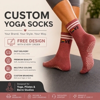 Chaussettes de yoga pour jeunes de haute qualité avec logo personnalisé, épaisseur standard, antidérapantes, respirantes, en coton tricoté, pour femmes, pour le sport et le Pilates