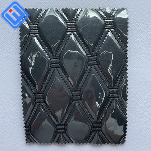 Materiales de cuero de tela de vinilo acolchada con respaldo de <span class=keywords><strong>espuma</strong></span> cosida con <span class=keywords><strong>diamante</strong></span> al por mayor para la tapicería de La alfombrilla del coche de la cubierta del asiento del coche - Product Image 3