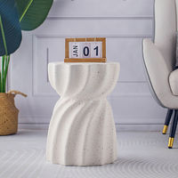 Petites tables d'appoint, armoires de chevet, meubles TV pour balcon, tables basses, design moderne et minimaliste, plateau en marbre, structure en bois, meubles de maison