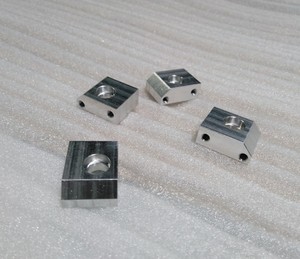 Servicio de Mecanizado CNC de Precisión, Estampado de Latón, Corte Láser de Aluminio, Plástico y Piezas Metálicas para Automóviles - Product Image 3