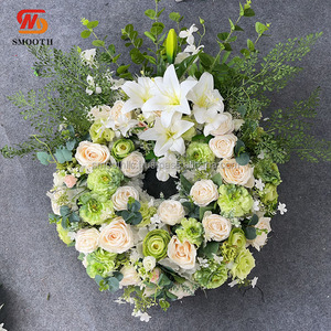 SMOOTH - Decoración Funeraria Personalizada, Corona Floral para Ataúd, Guirnalda de Flores de Condolencia - Product Image 5