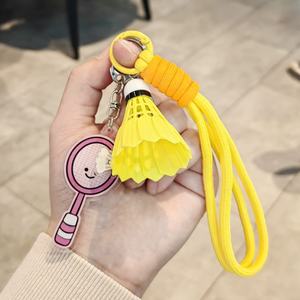 Porte-clés de badminton mignon en forme de raquette de dessin animé, breloque pour sac à dos de sport, sangle de téléphone tressée, décoration pour les amateurs de mode et de sport - Product Image 3