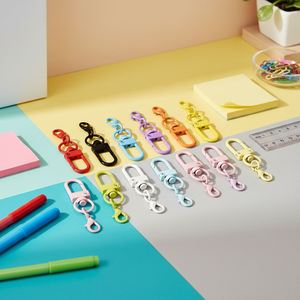 Hebillas giratorias en forma de U de aleación de zinc con acabado de pintura horneada para colgar en bolsos de muñecas DIY, ideales para perros, puertas o como accesorios colgantes. - Product Image 2