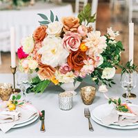Nouvelles fleurs artificielles en soie entièrement faites à la main, style transfrontalier, pour décoration moderne de mariage, de remise de diplôme et extérieure