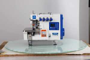 Machine à coudre industrielle à cinq fils JK-F950-5D-EUT avec moteur intégré - Product Image 2