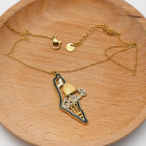 שרשרת מפת פלסטין מצופה אמייל אופנתית לשנת <span class=keywords><strong>2026</strong></span>, שרשרת פלדת אל-חלד מצופה זהב 18 קראט, שרשרת פלסטין משובצת אבני חן, תכשיט. - Product Image 4