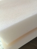 Mousse à cellules ouvertes hydro blaster polyuréthane mousse réticulée mobilier d'extérieur éponge mousse imperméable à séchage rapide pour canapé-lit