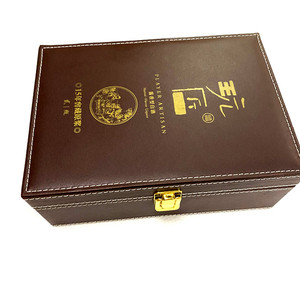 Caja de Vino Personalizada / Caja de Embalaje de Vino Tinto Elegante y Moderna de Madera y Cuero - Product Image 3