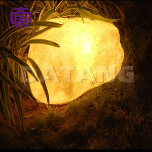 Lampe LED 3D personnalisée en forme de pierre, étanche IP65, en résine et fibre de verre, pour aménagement extérieur, jardin, pelouse, décorations de vacances - Product Image 3