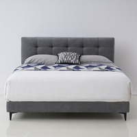 Cadre de lit moderne réglable capitonné confortable et rembourré avec revêtement en tissu, support en bois massif, taille personnalisée