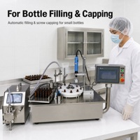 Machine de remplissage et de bouchage intégrée SINBON pour huiles essentielles et huiles d'olive, type compact de table, flexible pour petites productions