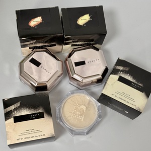 Polvo Mate Suelto FB Exclusivo de Alta Calidad, Polvo Fijador Mate de Larga Duración, Control de Grasa, Cosméticos Naturales 28G - Product Image 3