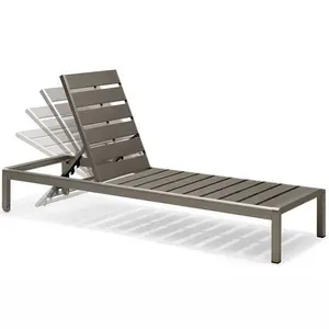 Chaise longue d'extérieur en résine plastique bois WPC avec cadre en métal Chaise longue élégante et durable pour les loisirs