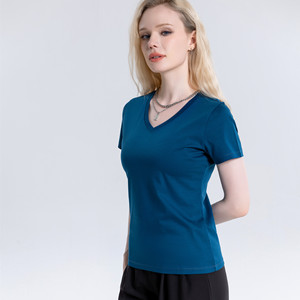 Camisetas de Verano 100% Algodón Mercerizado, Color Sólido, Manga Corta, Cuello Redondo, Corte Ajustado, Personalizables con Logotipo, Camisetas con Cuello en V para Mujer - Product Image 5