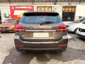 Auto Usado Haval 2017 H2 1.5T 2WD Modelo de Lujo con Etiqueta Roja Semiautomático Eficiente en Consumo de Combustible Potente y Eficiente Auto Usado de Gasolina - Product Image 5