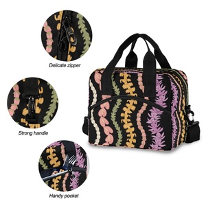 Popular Eco-Friendly Lunch Bag Custom Printing on Demand Hawaii Life Puakenikeni Polyester Thermal Insulated Lunch Cooler Bag - Product Image 5