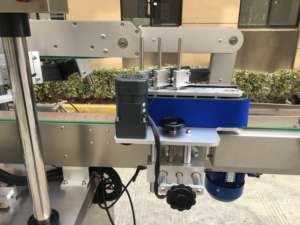 Etiquetadora Eléctrica Automática de Tres Lados para Botellas Redondas de Vidrio con Pantalla Táctil - Product Image 2