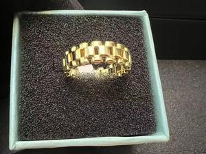 맞춤 제작 쥬얼리 18k 금도금 새틴 롤리 프레지덴셜 스타일 밴드 반지 (남녀 공용) - Product Image 3