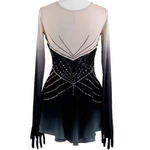 Robe de patinage artistique personnalisée tenues de robe de patinage sur glace pour femmes et filles vêtements de <span class=keywords><strong>danse</strong></span> d'entraînement dégradé vert faits à la main cristal <span class=keywords><strong>classique</strong></span> - Product Image 5