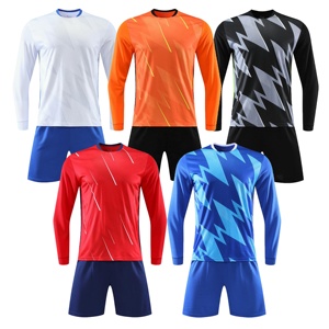 <span class=keywords><strong>Tuta</strong></span> da <span class=keywords><strong>calcio</strong></span> <span class=keywords><strong>nera</strong></span> personalizzata con asciugatura rapida traspirante a maniche lunghe ad asciugatura rapida Set di abbigliamento sportivo servizio OEM disponibile - Product Image 2