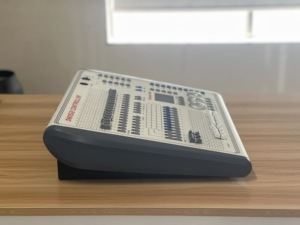 Venta al por mayor nueva versión <span class=keywords><strong>Mini</strong></span> Pearl 1024 DMX512 consola de iluminación mezclador controlador Manual para luces de cabeza móvil - Product Image 4