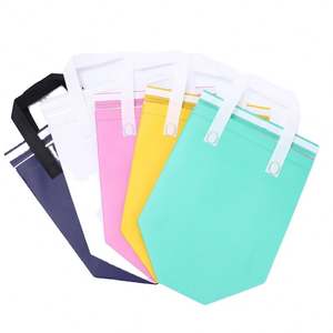 Sacs d'emballage en non-tissé avec poignée, personnalisés avec logo, 21*27*11cm, à bas prix, pour transport et emballage - Product Image 1