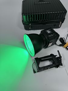 <span class=keywords><strong>Yongnuo</strong></span> LUX100RGB YNLUX100 <span class=keywords><strong>RGB</strong></span> 120W 2700k-10000k Bowens Mount Handheld Outdoor Full Color Cob Led Video Light pour Tiktok Yotuebe - Product Image 4