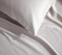 Ensemble de literie en tissu de bambou de style moderne 100% 300TC drap de lit en vrac doux avec rembourrage en coton Textile de maison pour hôtels motif solide