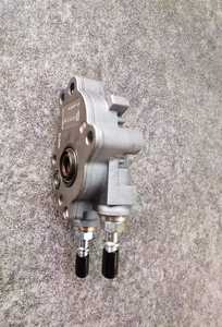 Bomba de Engranajes de Baja Presión 6D107 para Excavadoras Komatsu PC200-8 y PC240-8, Apta para Motores Komatsu 6D107 - Product Image 3