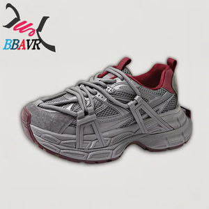 รองเท้าผ้าใบผู้หญิง Greatshoes สำหรับผู้ใหญ่ รุ่นมีไฟ ขนาดใหญ่ รองเท้าผ้าใบพื้นหนาสำหรับผู้หญิง รองเท้าผ้าใบแบรนด์เนม - Product Image 5