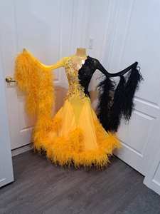 HS งูเหลือมขนนกกระจอกเทศสีแดง1ply เป็นมิตรกับสิ่งแวดล้อมขายดีสำหรับงานแต่งงานจบการศึกษาตกแต่งวันวาเลนไทน์สีดำสีรุ้งสีชมพู - Product Image 6