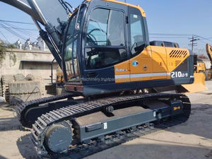 Excavadora de Orugas Usada Hyundai 210LC-9 de 22.65 Toneladas en Buen Estado con Motor y Bomba Cummins - Product Image 6