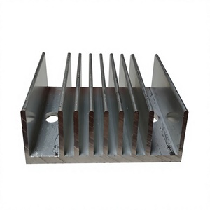 Dissipateur thermique modulaire en profilé aluminium biseauté 65x49 pour plaque de refroidissement de semi-conducteurs électroniques et déshumidificateur M488 - Product Image 1