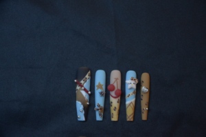 Uñas Postizas Cuadradas de Lujo con Flores 3D y Diamantes de Imitación, Uñas Postizas Largas y Elegantes Hechas a Mano, Puntas de Uñas de ABS - Product Image 2