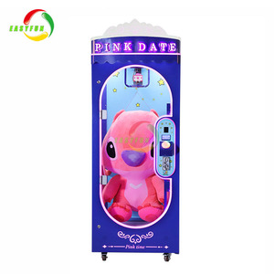 Máquina <span class=keywords><strong>de</strong></span> premio <span class=keywords><strong>de</strong></span> corte <span class=keywords><strong>de</strong></span> fecha Rosa automática inteligente que funciona con monedas Máquina <span class=keywords><strong>de</strong></span> juego <span class=keywords><strong>de</strong></span> regalo Maquina <span class=keywords><strong>De</strong></span> Garra Tijeras Máquina <span class=keywords><strong>de</strong></span> regalo a la venta - Product Image 4