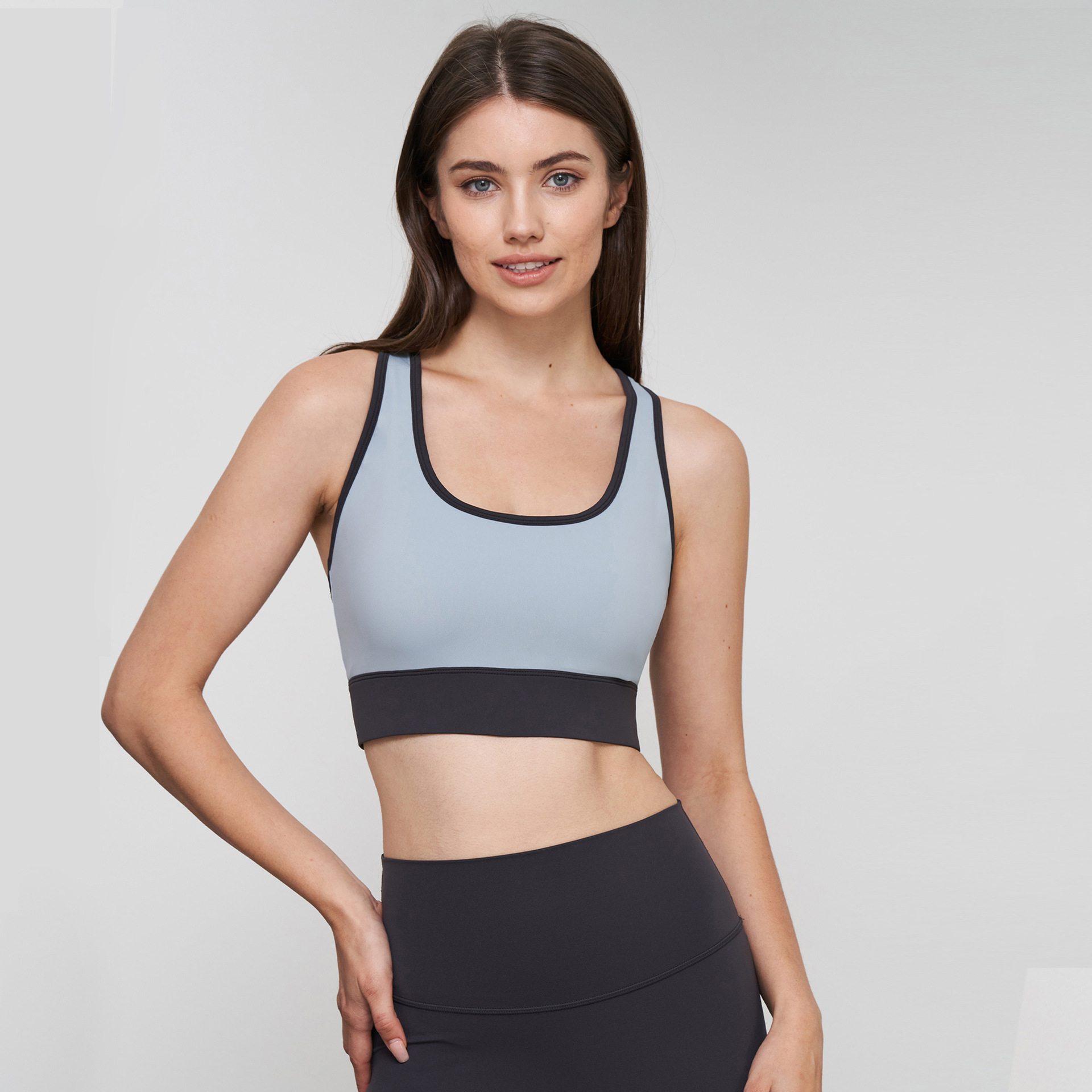 สีน้ำเงินเดนิม + สีเทาแกรไฟต์