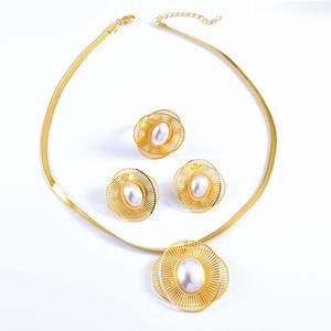 Conjunto de <span class=keywords><strong>Accesorios</strong></span> de Moda, Collar de Perlas Ovaladas Exageradas de Acero Inoxidable, Aretes, Juego de Tres Piezas, <span class=keywords><strong>Joyería</strong></span> para Mujer - Product Image 5