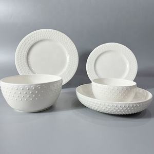 Precio barato nuevo juego de cena blanco de porcelana de hueso 24 piezas 16 piezas diseño en relieve - Product Image 1