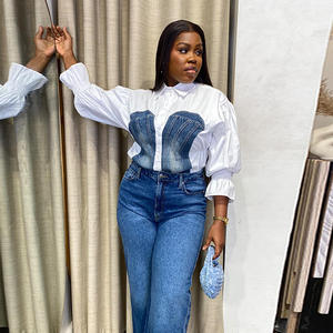 2024 nuova <span class=keywords><strong>camicia</strong></span> in Denim bianco da donna con Top corto Patchwork <span class=keywords><strong>maniche</strong></span> svasate camicie da donna alla moda da donna - Product Image 3