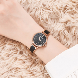 Reloj de Pulsera de Cuarzo Minimalista y Moderno para Mujer con Espejo en Forma de Rombo, Nuevo Reloj Elegante e Informal de Gran Tamaño - Product Image 6