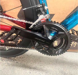 Bicicleta de Carretera de Fibra de Carbono 700C, <span class=keywords><strong>Shimano</strong></span> 105 R7120, 24 Velocidades, Freno de Disco Hidráulico, Cuadro Ligero para Carreras, Pedal Ordinario, 8.5 kg - Product Image 3
